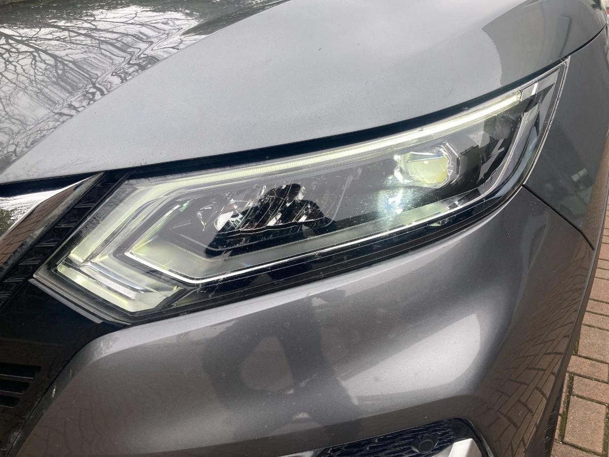 NISSAN Qashqai 1.3 dig-t N-Connecta 140cv