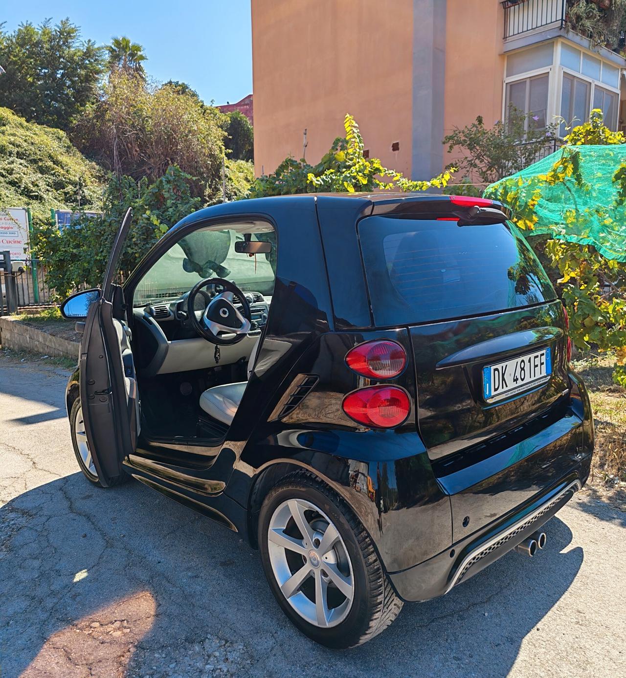 Smart 451 SERVOSTERZO PELLE CERCHI BENZINA 1.0