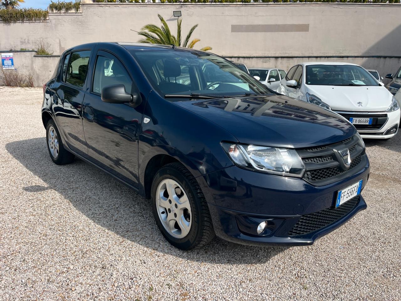 Dacia Sandero 0.9 TCe 12V T-GPL 90 Start&Stop SS Lauréate Family