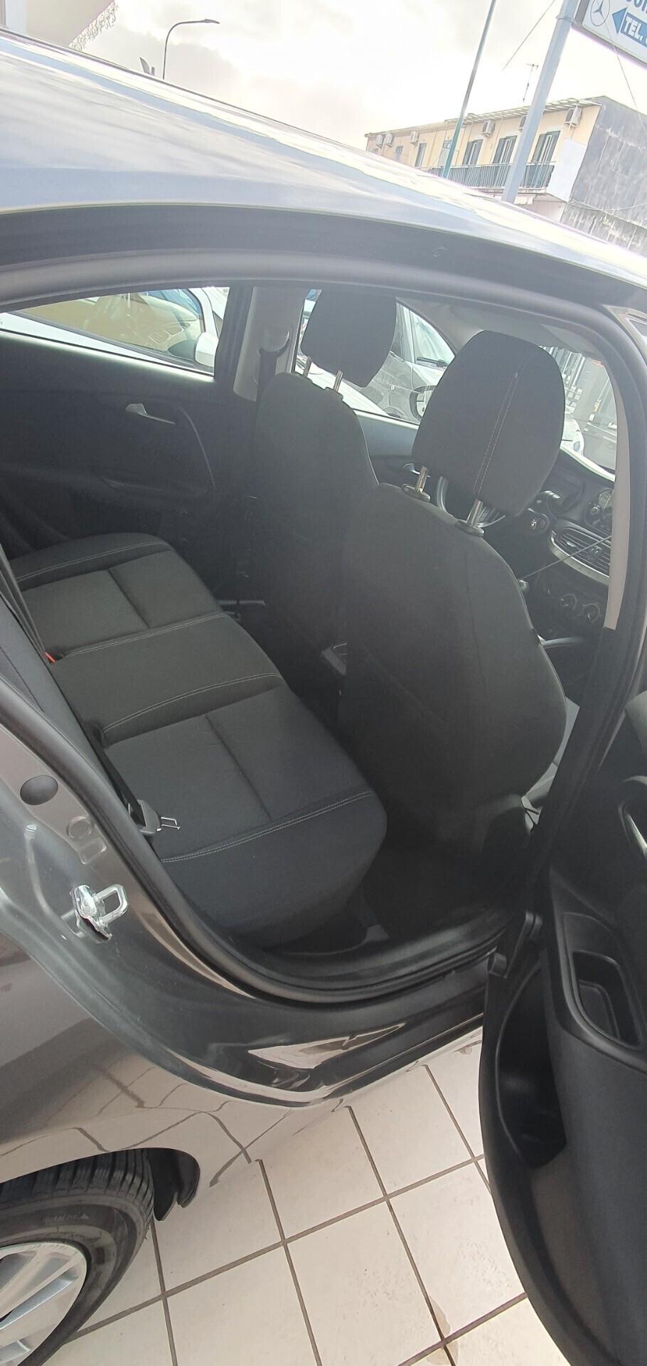 Fiat Tipo 1.6 Mjt S&S 5 porte Business