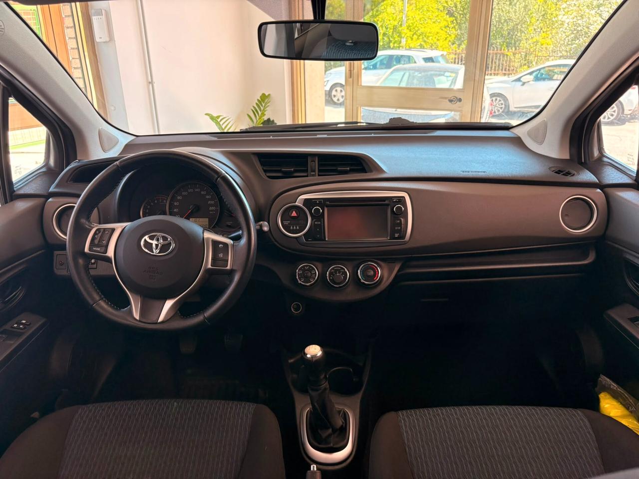 Toyota Yaris 1.0 5 porte Active