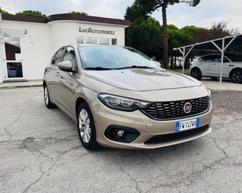 Fiat Tipo 1.4 5 porte Lounge 95 cv