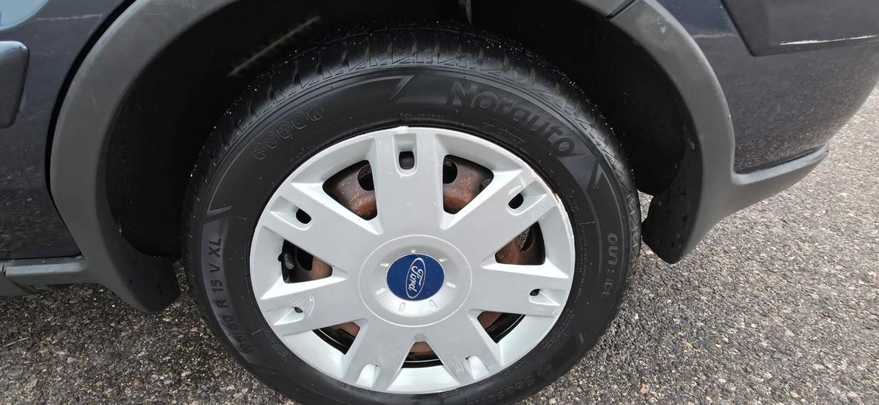 Ford Fusion UAV 1.4 16V automatica neopatentati