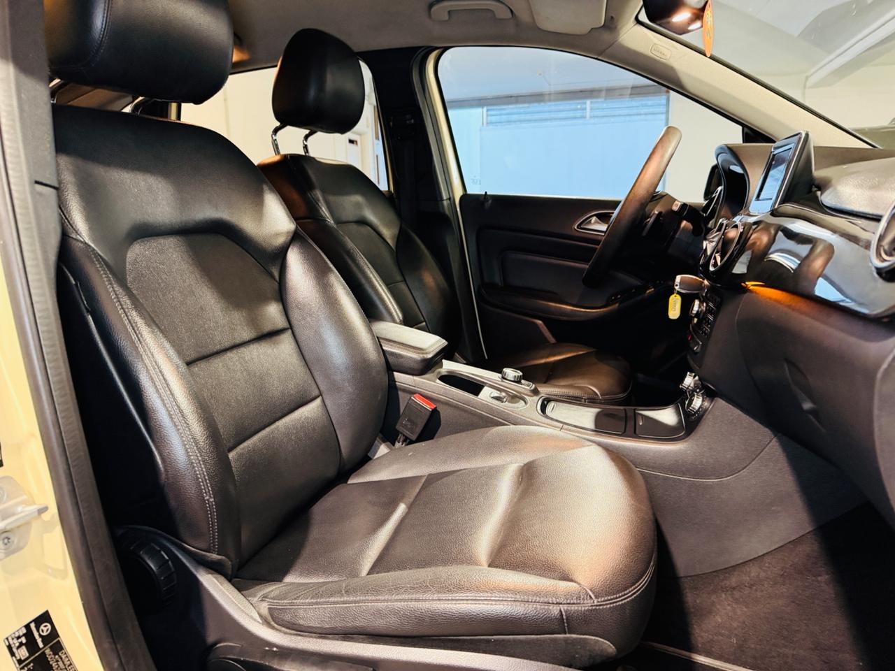 Mercedes-benz B 180 CDI*109CV*NEOPATENTATI*AUTOMATICA*