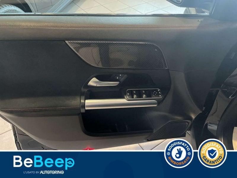 Mercedes-Benz GLA 200 D PREMIUM AUTO