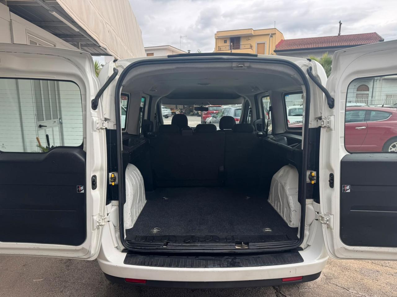 Fiat Doblò 1.6 MJT 105CV Maxi 5 POSTI
