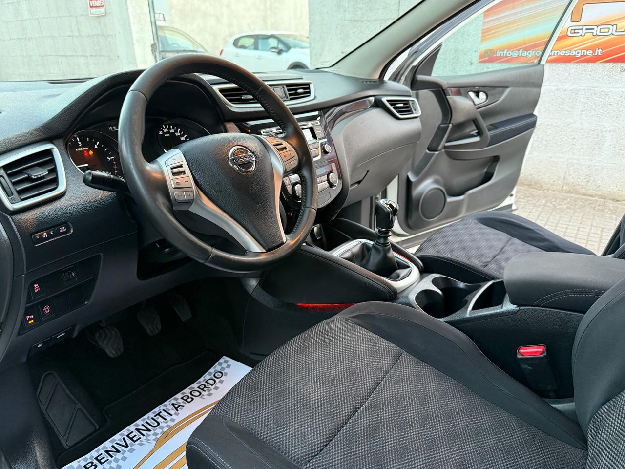 Nissan Qashqai 1.5 dCi Tekna *BIANCO PERLA - 2015