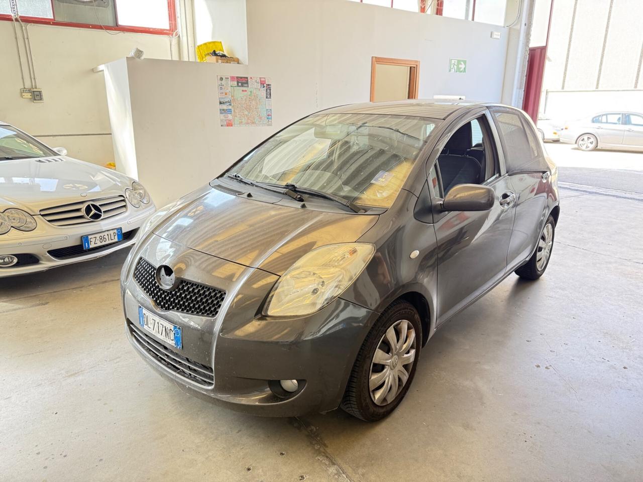 Toyota Yaris 1.3 5 porte Navi