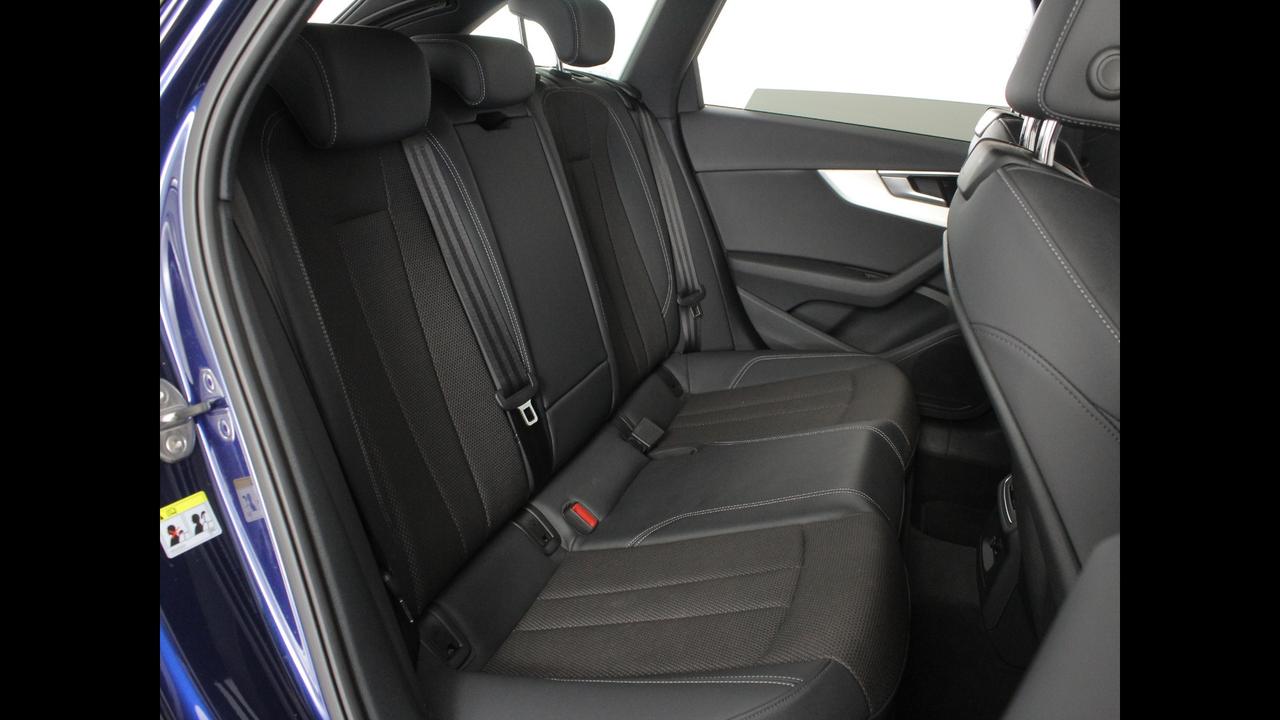 AUDI A4 V 2019 Avant - A4 Avant 40 2.0 tdi mhev S line edition quattro 204cv s-tronic