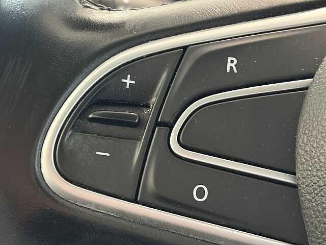 Renault Scenic 1.5 dCi 110 CV EDC Energy Bose