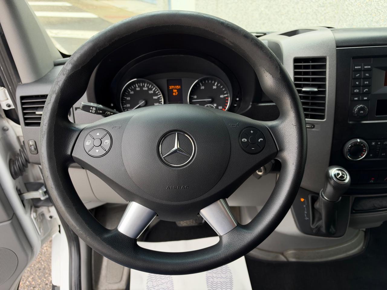 Mercedes Sprinter 319 3.0 V6 Bluetec Automatico