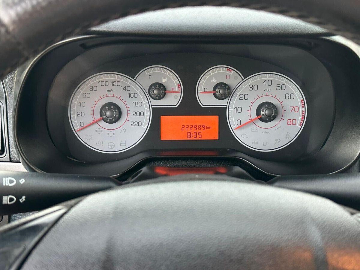 FIAT - Grande Punto - 1.4 T-Jet 16V 3p. Sport