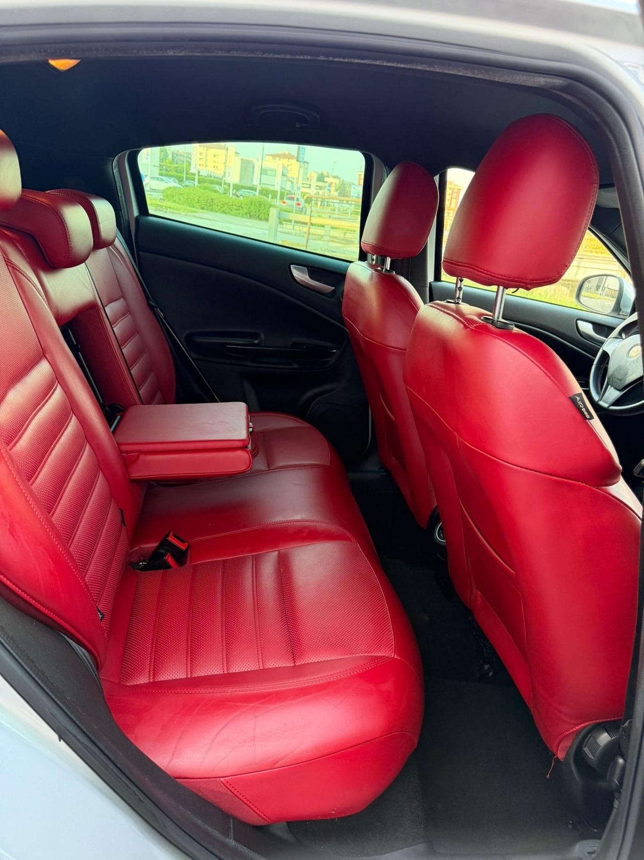 Alfa Romeo Giulietta 1.6 JTDm-2 105 CV Exclusive