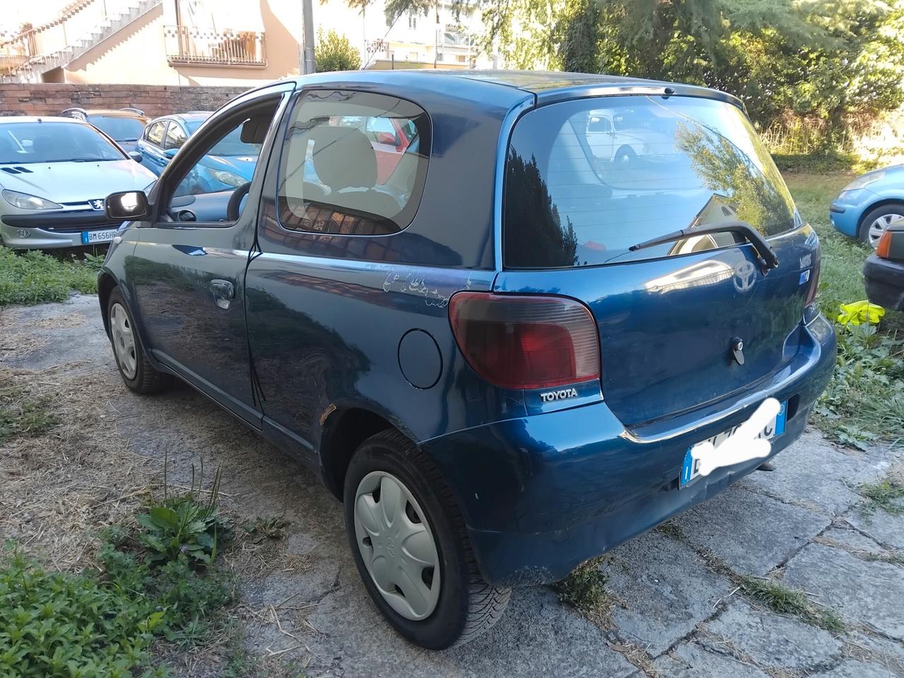 Toyota Yaris 1.4 tdi D-4D cat 3 porte