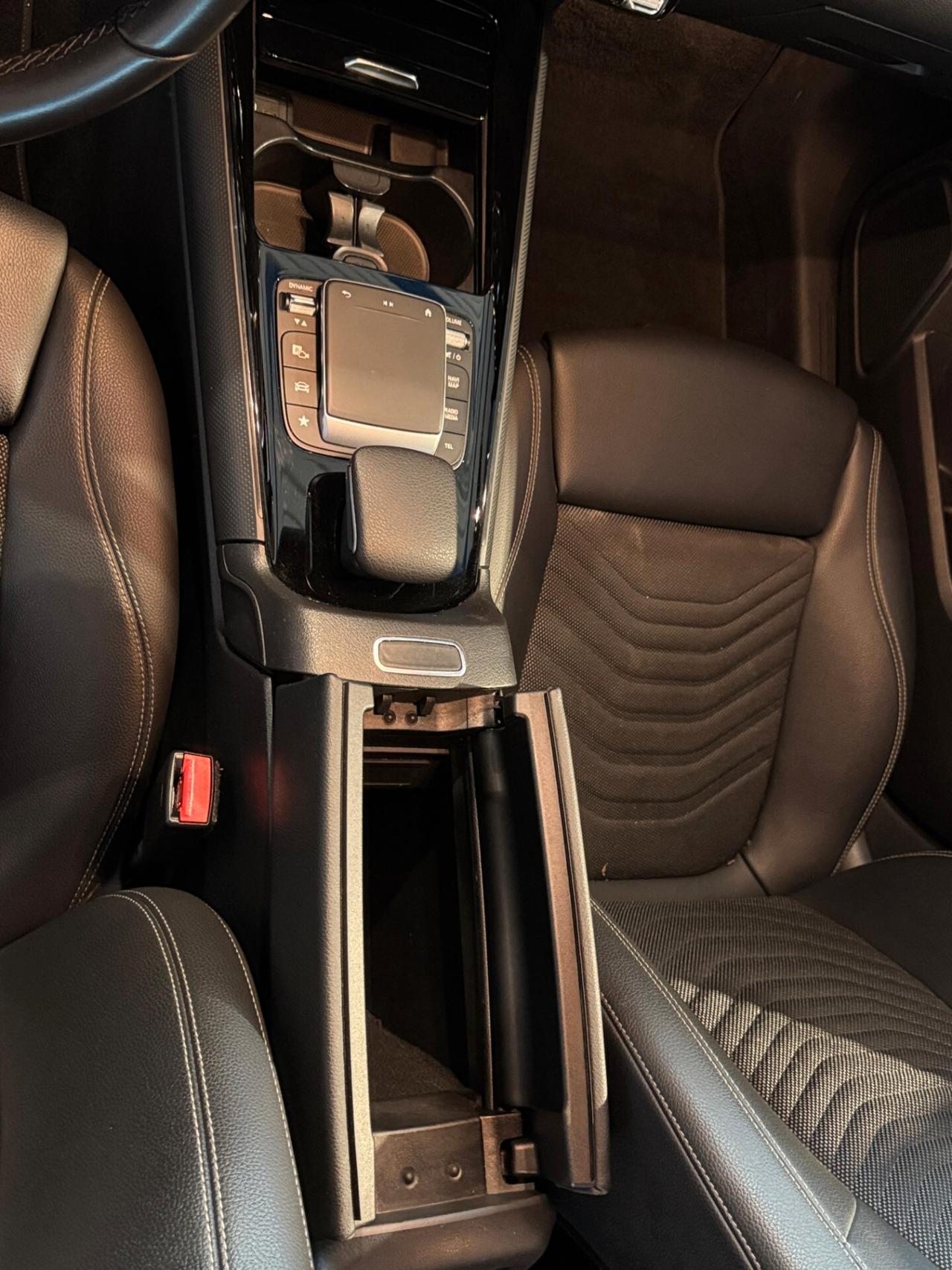 Mercedes-benz A 180 A 180 d Automatic Sport
