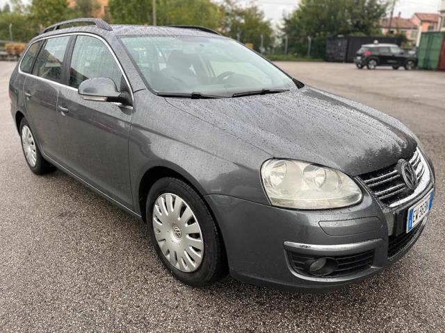 VOLKSWAGEN Golf Var. 1.9 TDI DPF Sportline