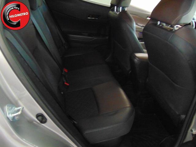TOYOTA C-HR 1.8 Hybrid E-CVT Lounge
