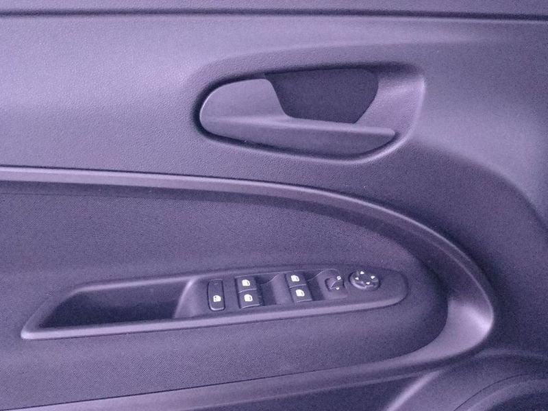 FIAT 600 1.2 hybrid Business 110cv auto