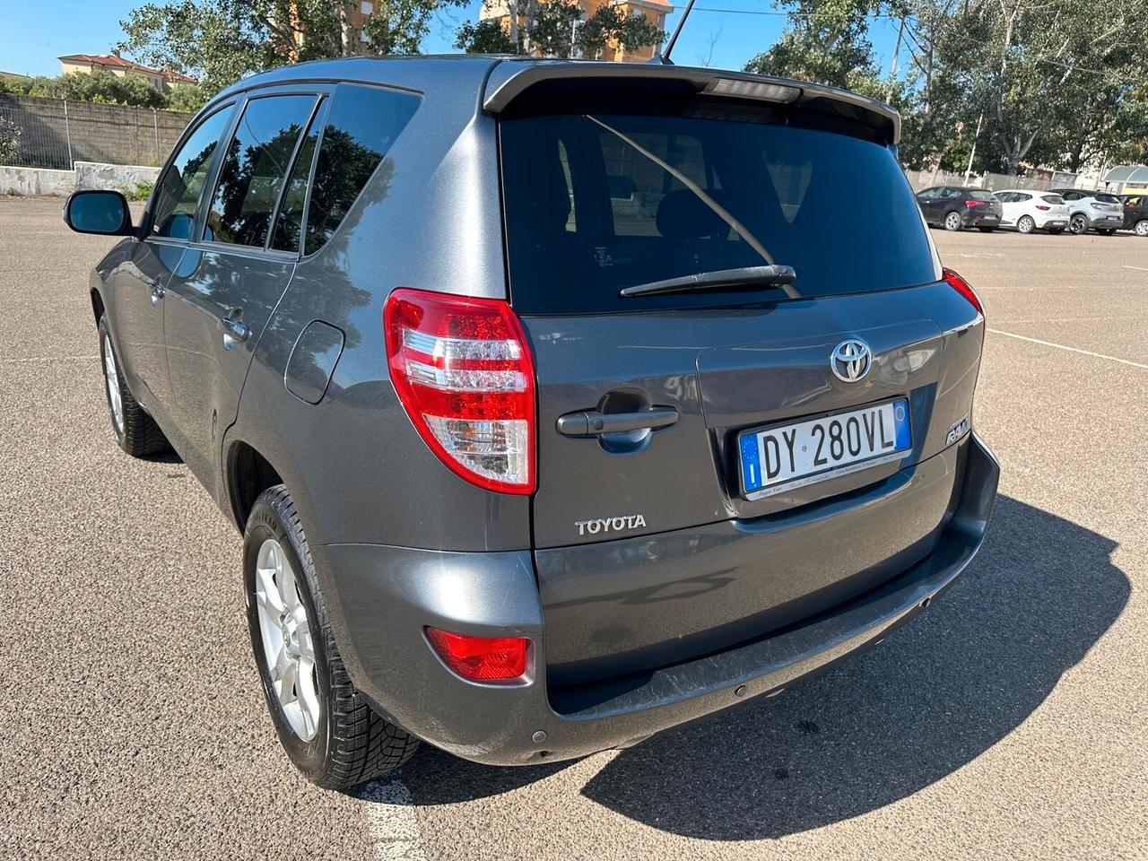 Toyota RAV 4 RAV4 2.2 D-4D 150 CV DPF Luxury