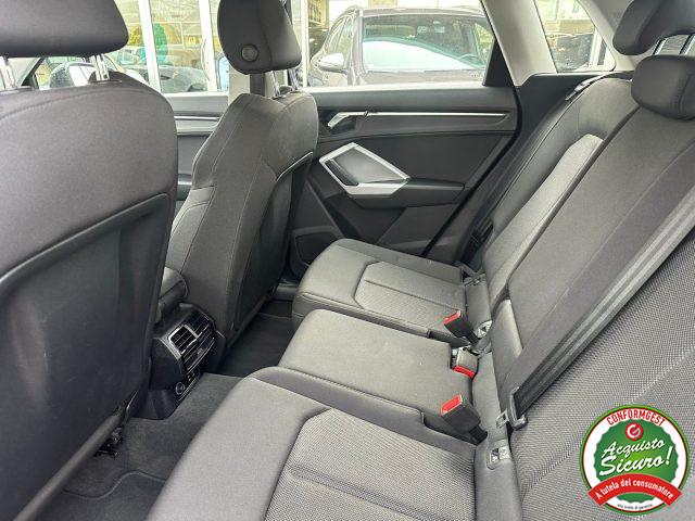 AUDI Q3 35 TDI quattro S tronic Business Advanced