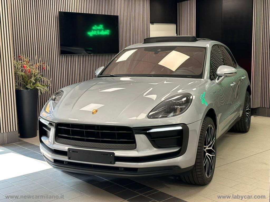 PORSCHE Macan 2.0 T