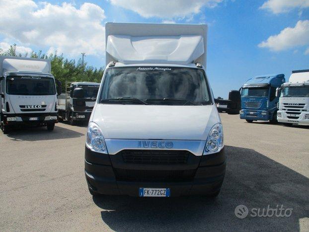 Iveco Daily 35S15 2.3 150CV EURO 5 FURGONE+ PEDANA