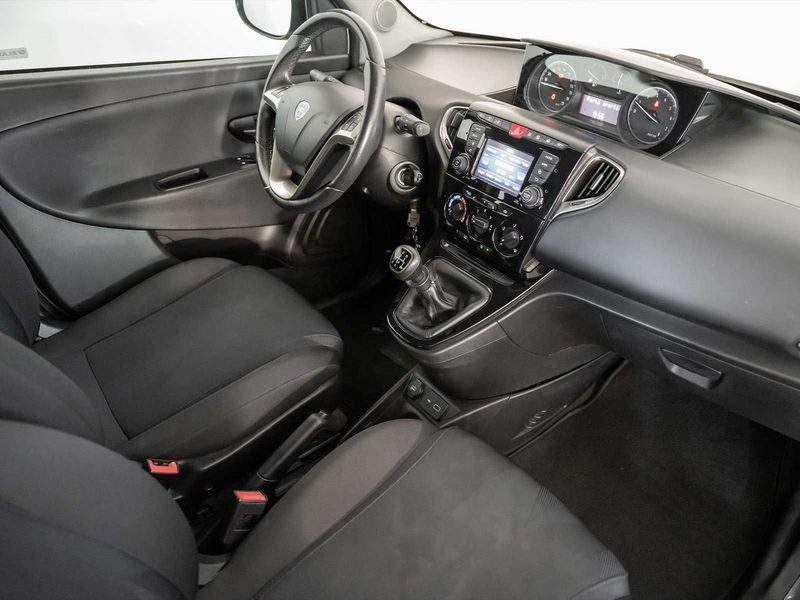 Lancia Ypsilon Ypsilon 1.2 69 CV 5 porte S&S Elefantino Blu