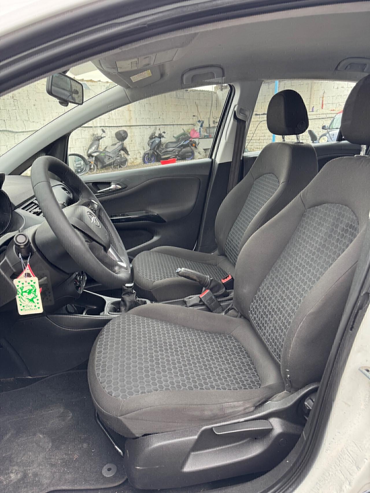 Opel Corsa 1.4 90CV GPL Tech 5 porte Innovation