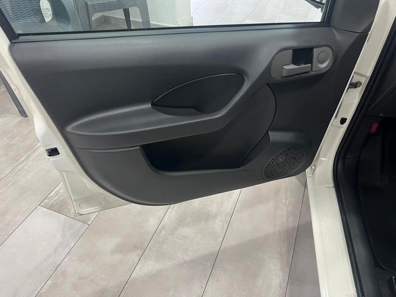Fiat Panda 1.2 Emotion