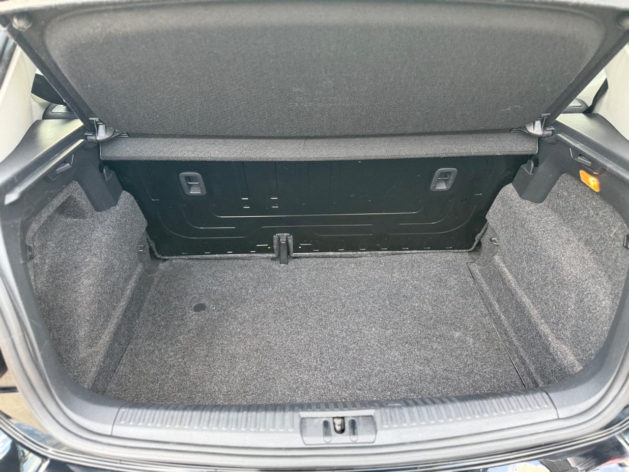 Volkswagen Polo 1.4 TDI 5p. Comfortline KM CERTIF