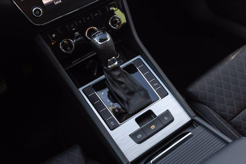 SKODA Superb Wagon 2.0 tdi evo Executive 150cv dsg del 2020