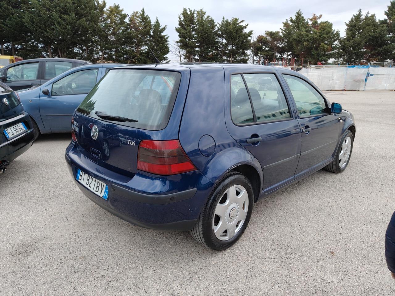 Vw Golf 1.9 TDI 90CV asi gancio traino