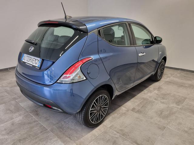 LANCIA Ypsilon 1.0 FireFly 5 porte S&S Hybrid Oro