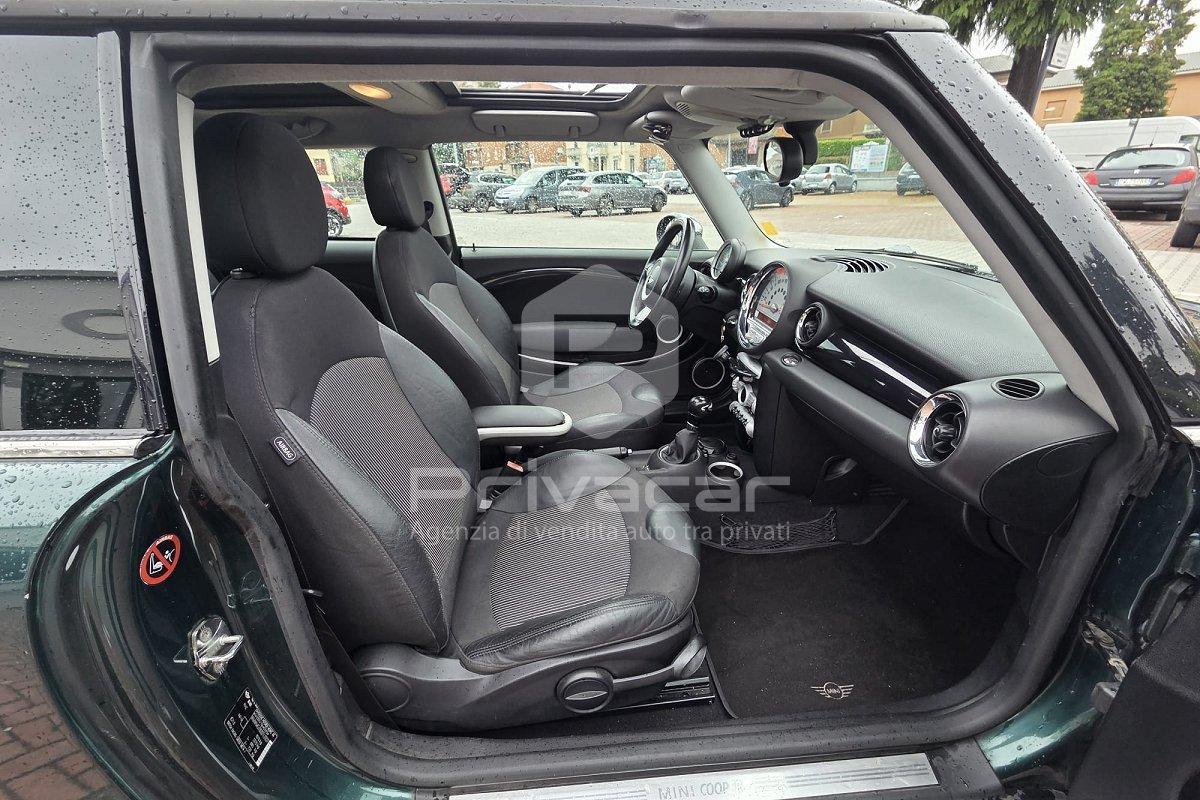 MINI Mini 1.6 16V Cooper D
