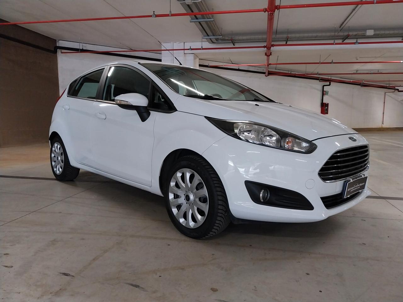 Ford Fiesta 1.5 TDCi 75CV 5 porte Titanium - ok neopatentati