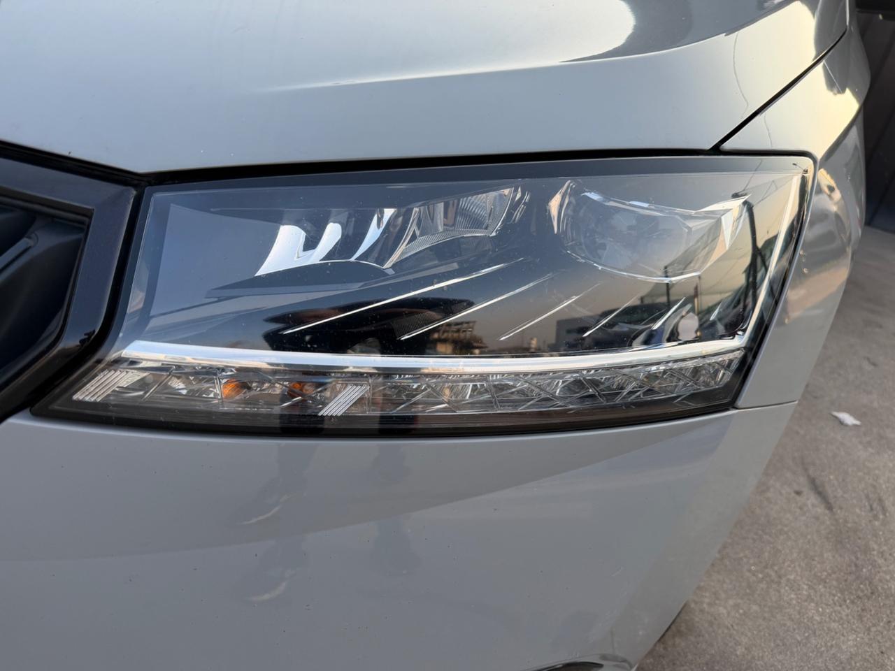 Skoda Fabia 1.0 TSI Twin Color Monte Carlo