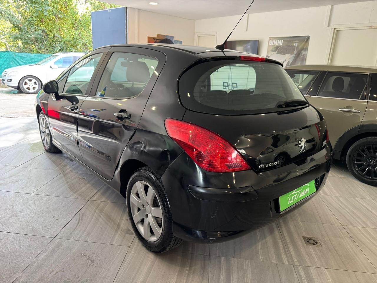Peugeot 308 1.6 BENZINA NEOPATENTATI