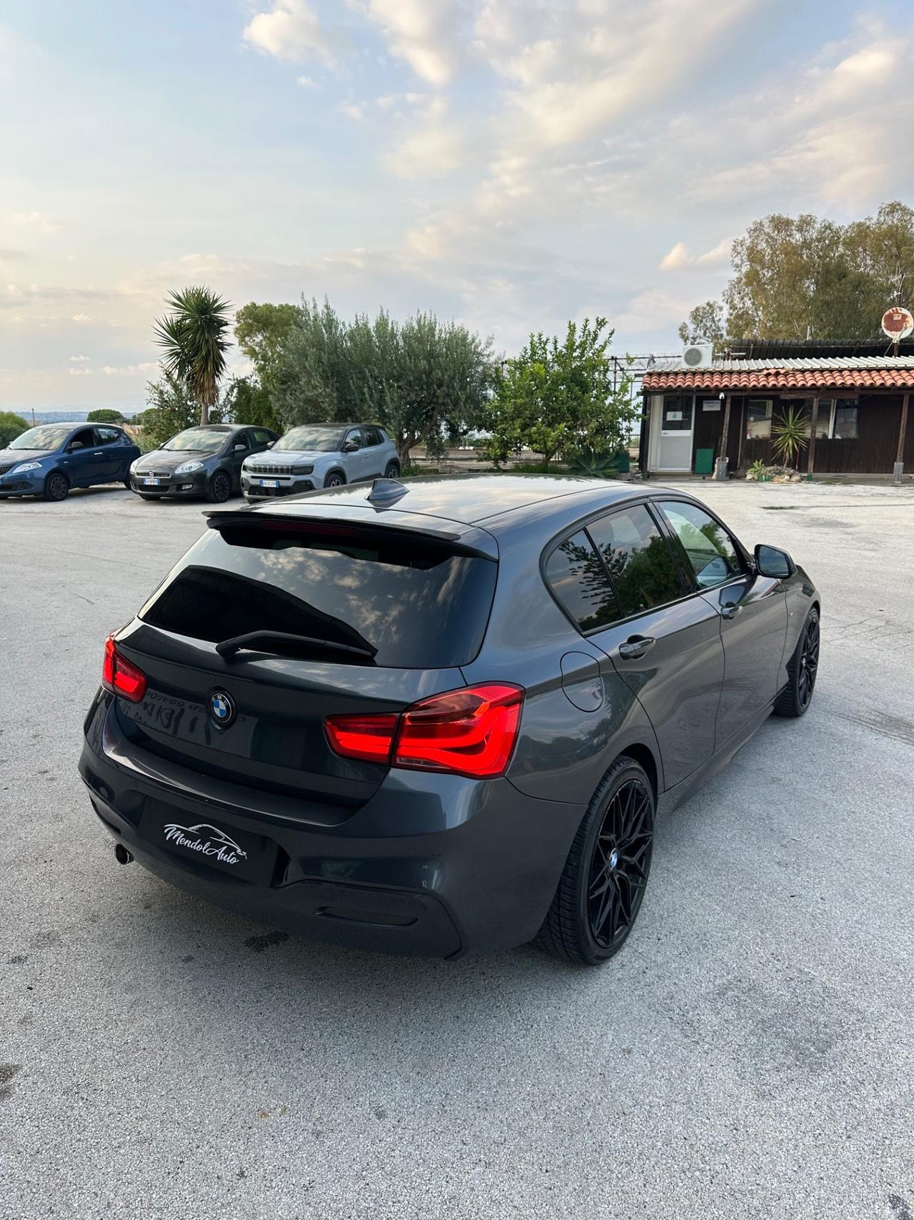 Bmw 118 118d 5p. Msport
