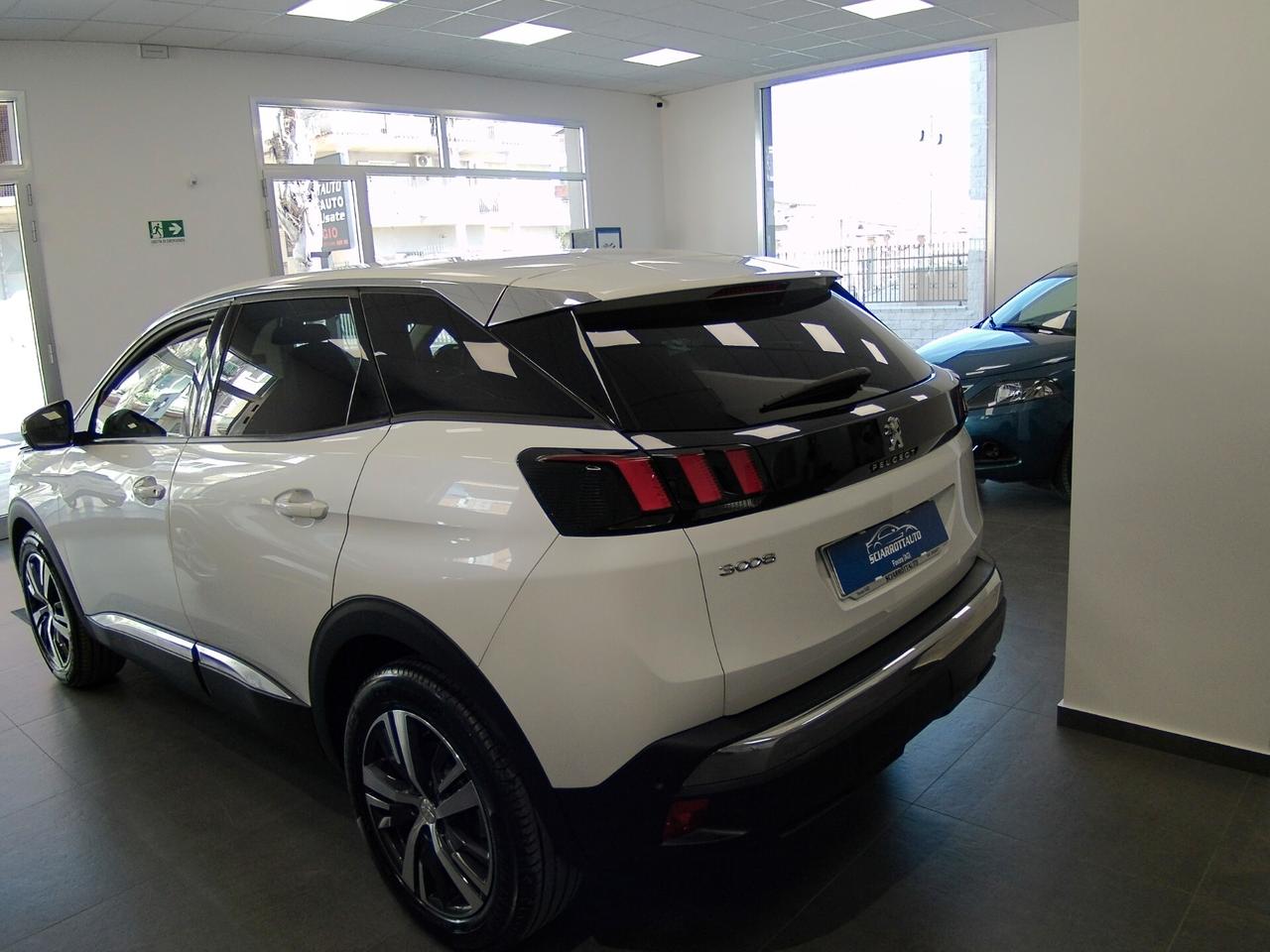 Peugeot 3008 BlueHDi 130 S&S EAT8 Allure Pack 2022