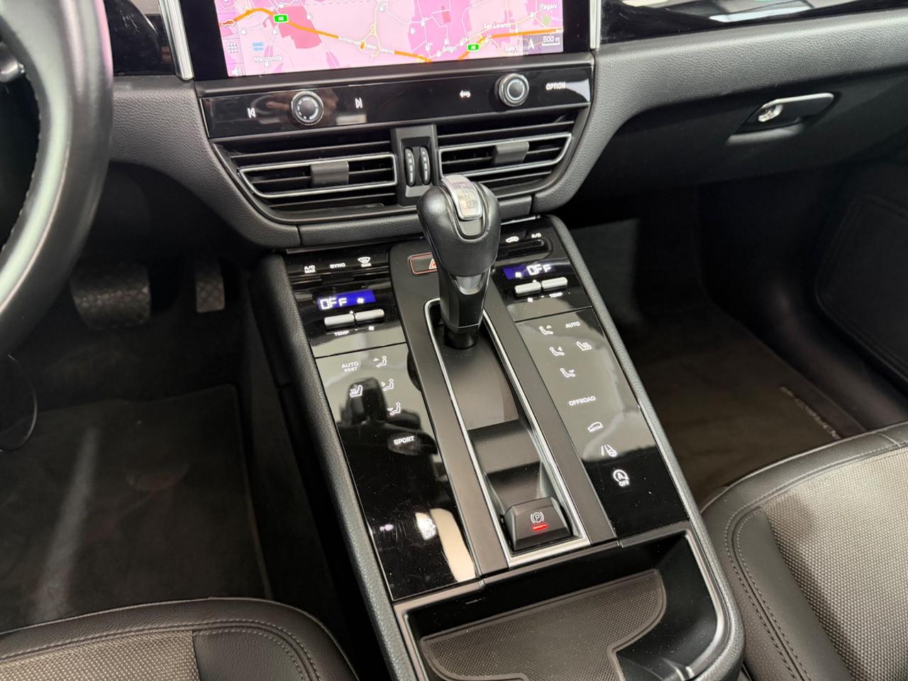 Porsche Macan 2.0 265CV