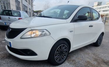 Lancia Ypsilon 1.2 GPL Ecochic Platinum NEOPATENTATI