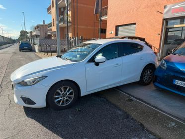 Mazda 3 Mazda3 1.5 Skyactiv-D Evolve