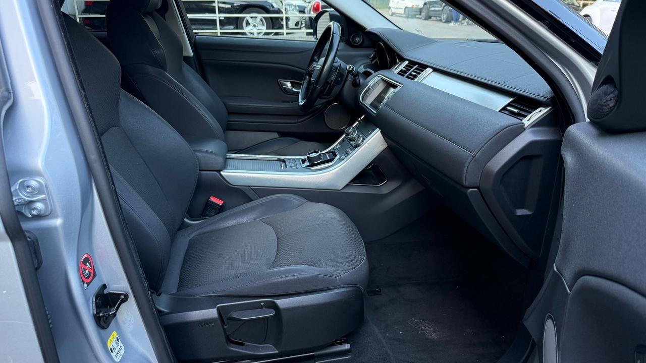Land Rover Range Evoque 2.0 TD4 150 CV 5p. SE