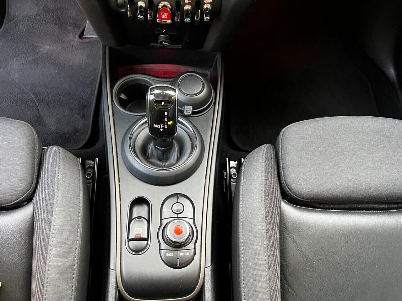 Mini Countryman D Automatica-2018-FULLED