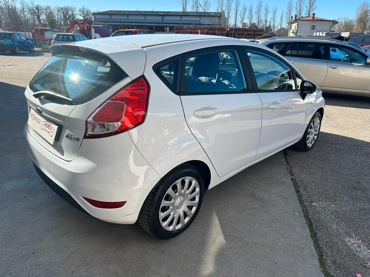 Ford Fiesta 1.5 TDCi 75CV 5 porte Business