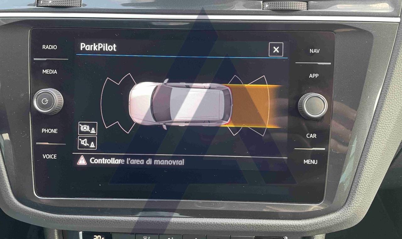 Volkswagen Tiguan 2.0 TDI SCR DSG Business BlueMotion Technology