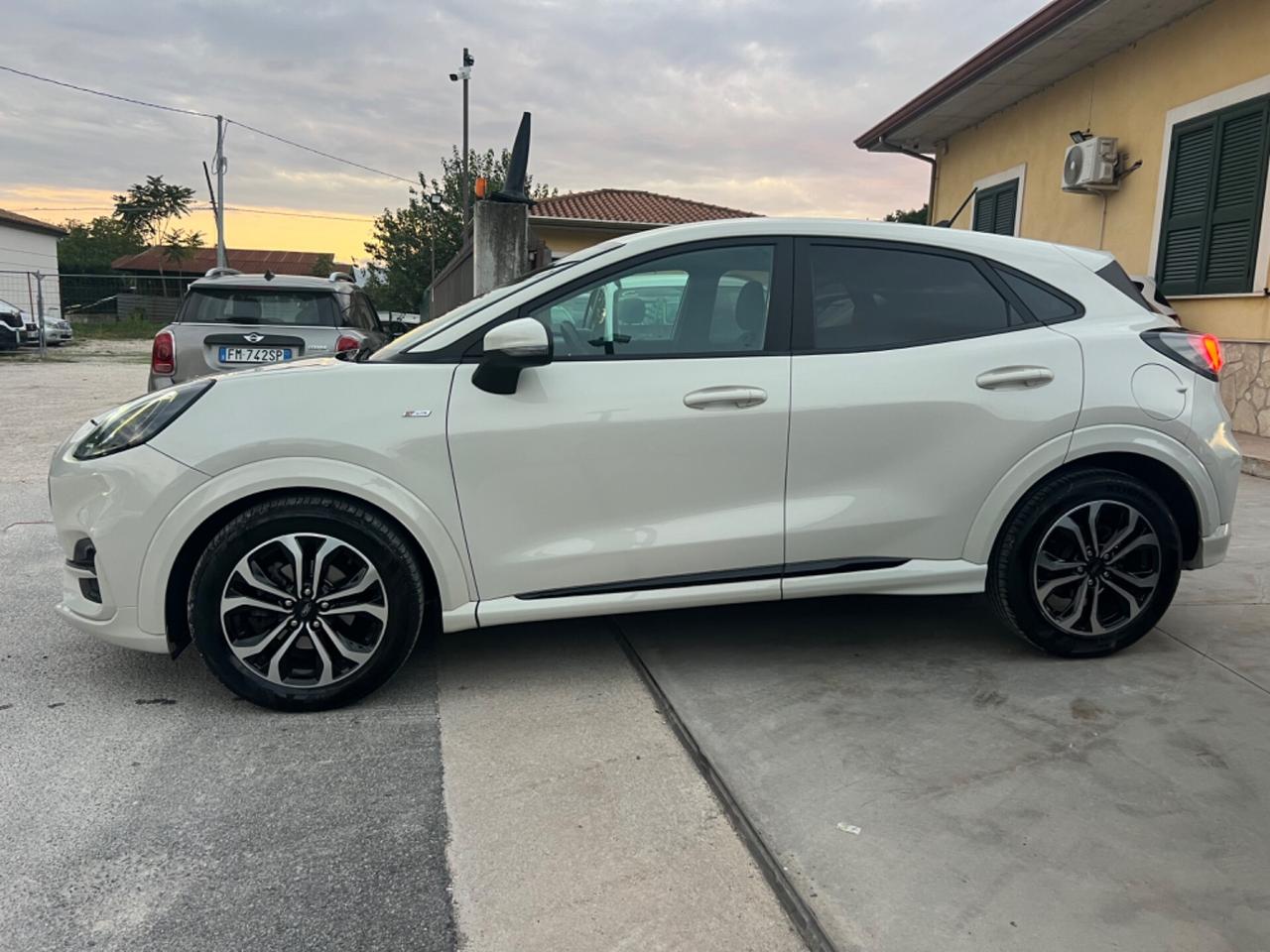 Ford Puma 1.0 EcoBoost Hybrid 125 CV S&S ST-Line