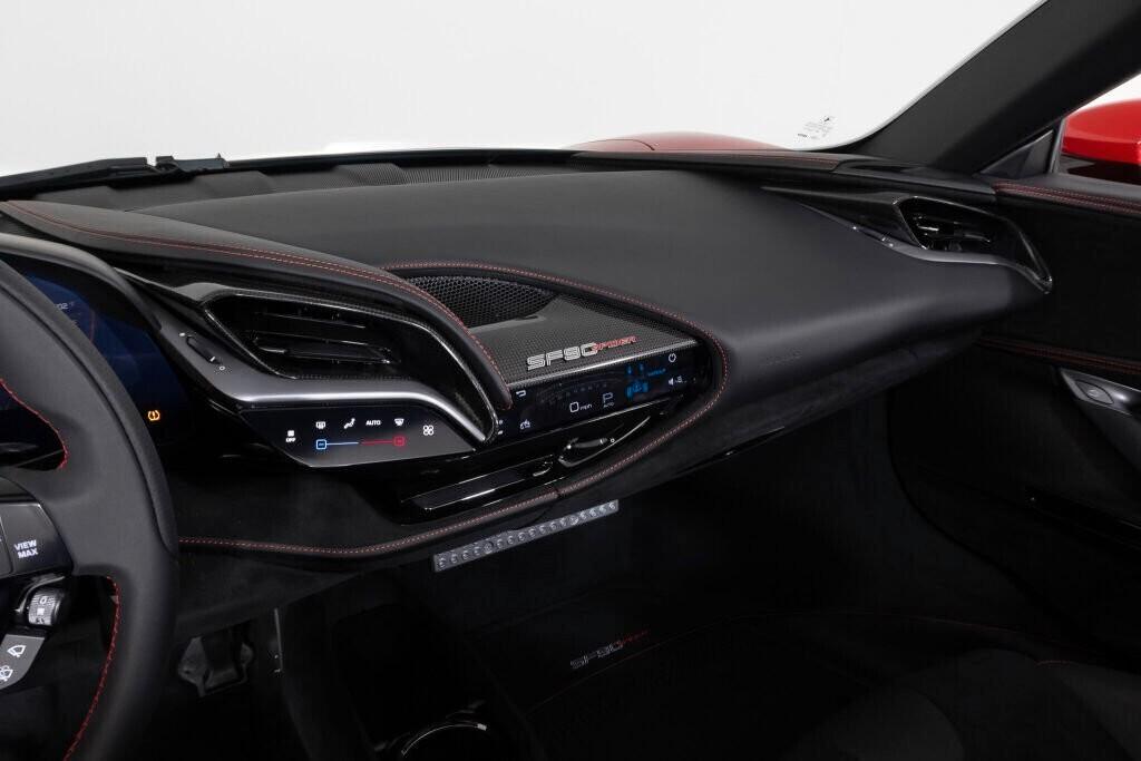 Ferrari SF90 Spyder NOLEGGIO LUNGO TERMINE - LEASING FULL INCLUSIVE