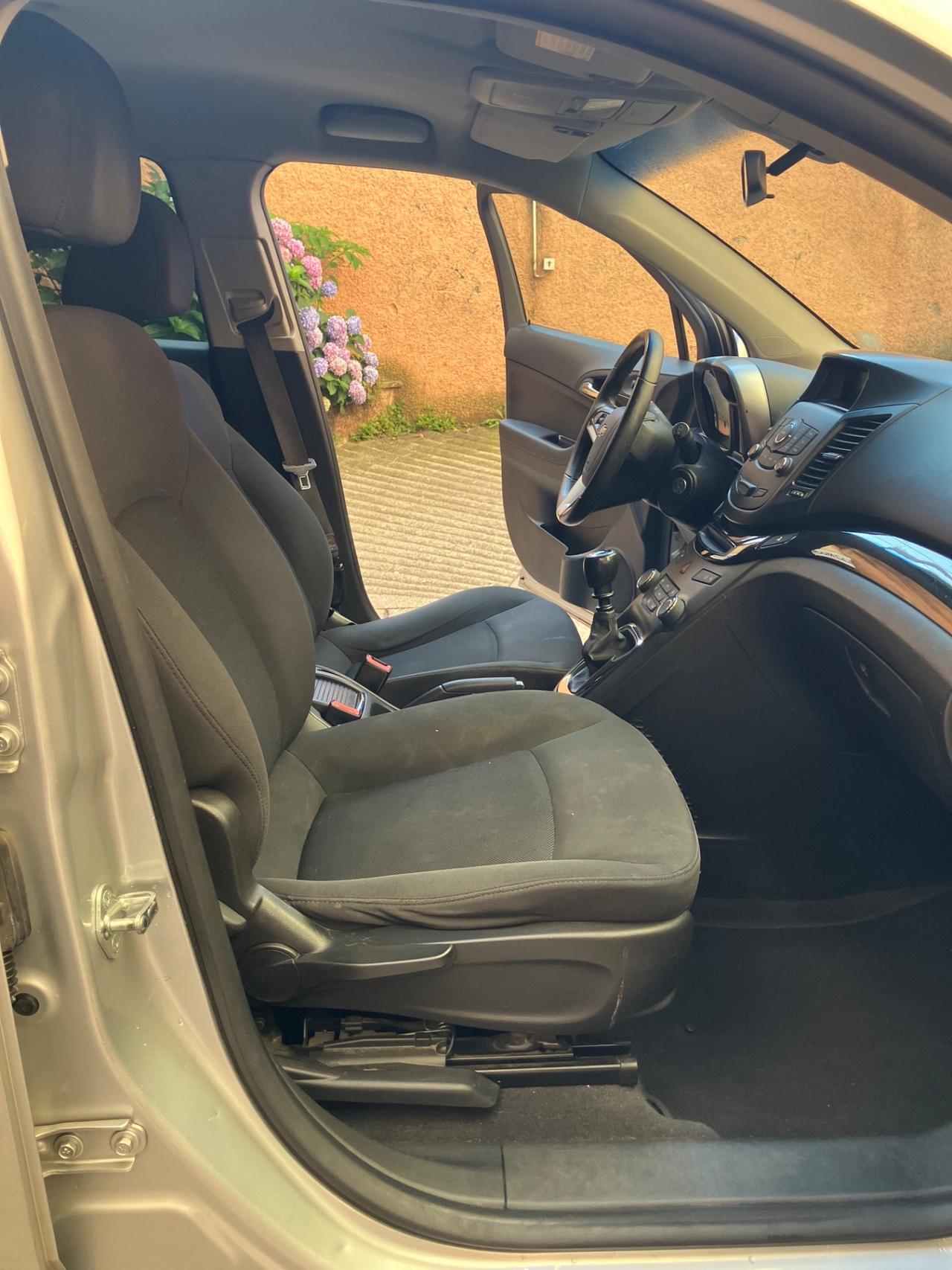 Chevrolet Orlando 1.8 LT