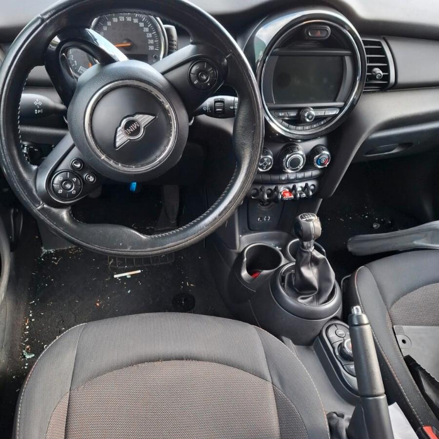 Mini 1.5 Cooper SOLO PER RICAMBI